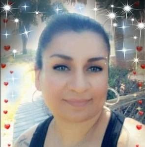 Meet your Posher, Vicky